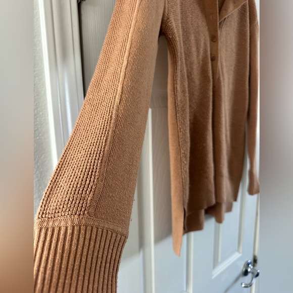 Thakoon tan brown Henley sweater size women’s small - Picture 5 of 7